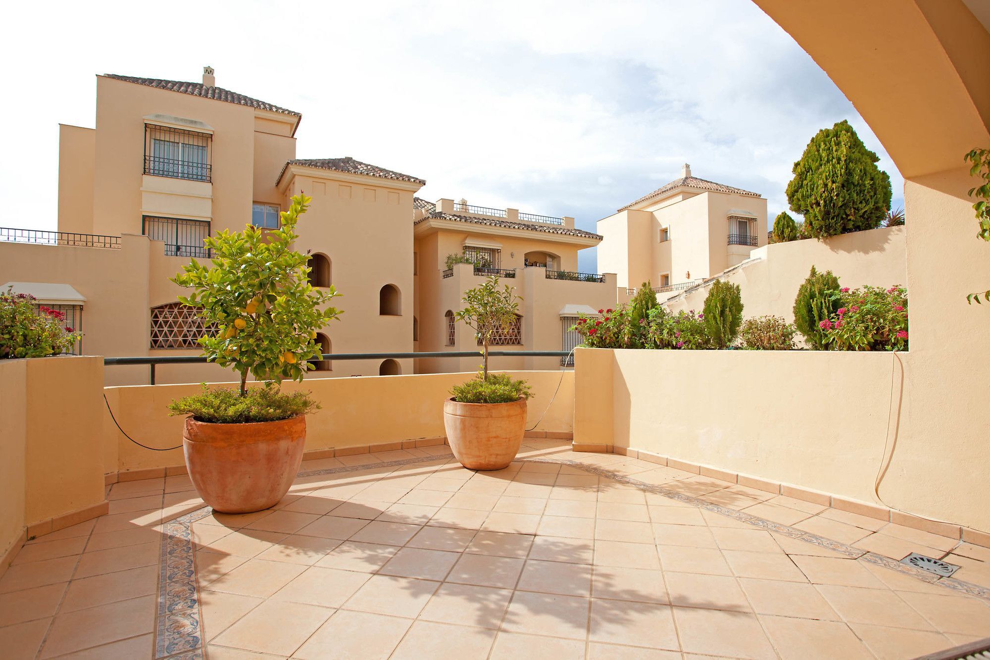 Appartamento Hacienda Elviria Marbella Esterno foto